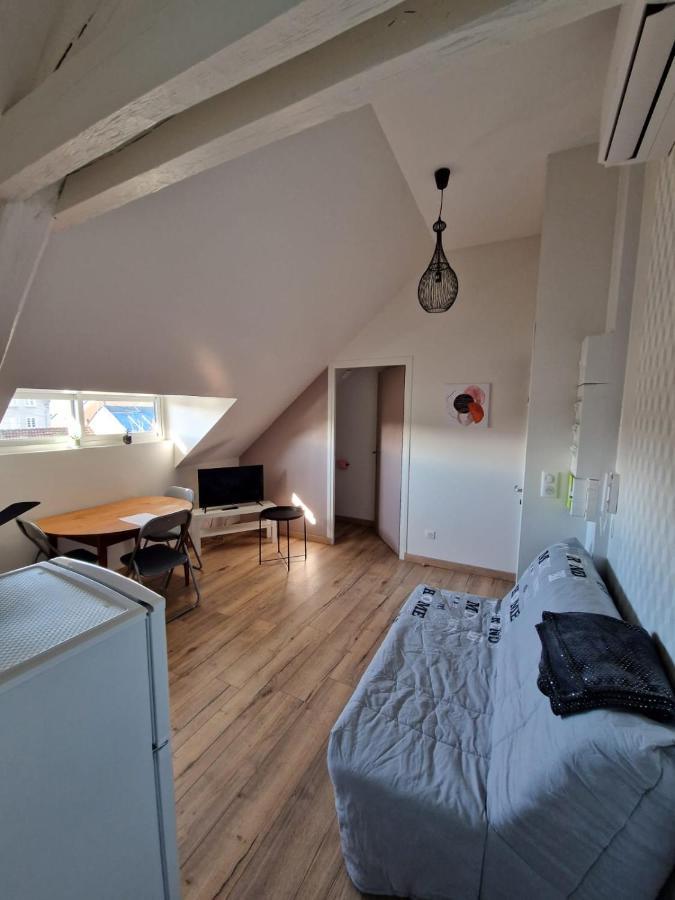 Lentille Châteauroux Esterno foto